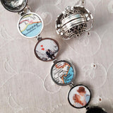 Perfect Moments | Expandable Photo Locket - Life Hack Stock